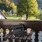 Hisa Miha Stunning Spacious House & Podkoren Kranjska Gora