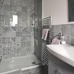 Apartment Hisa Miha Stunning Spacious House & Podkoren *