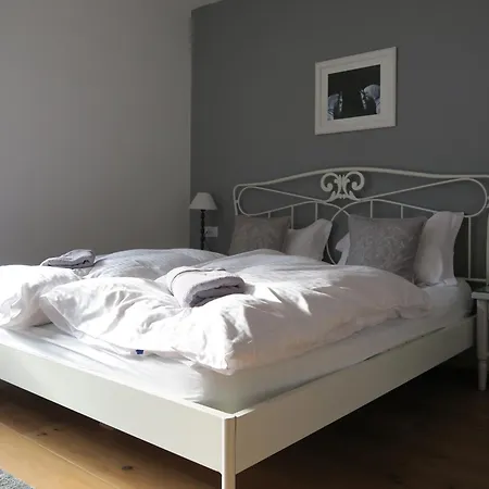 Daire Hisa Miha Stunning Spacious House & Podkoren