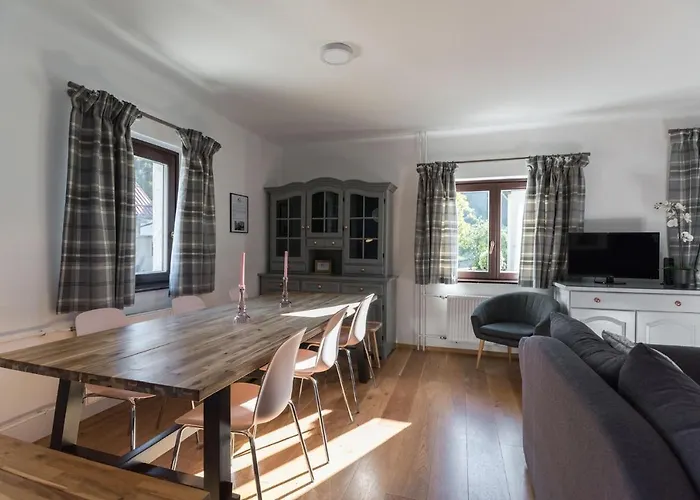 Hisa Miha Stunning Spacious House & Podkoren *