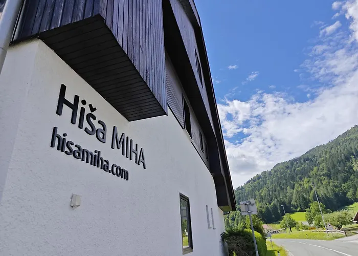 Apartma Hisa Miha Stunning Spacious House & Podkoren