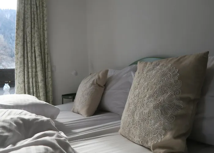 Hisa Miha Stunning Spacious House & Podkoren