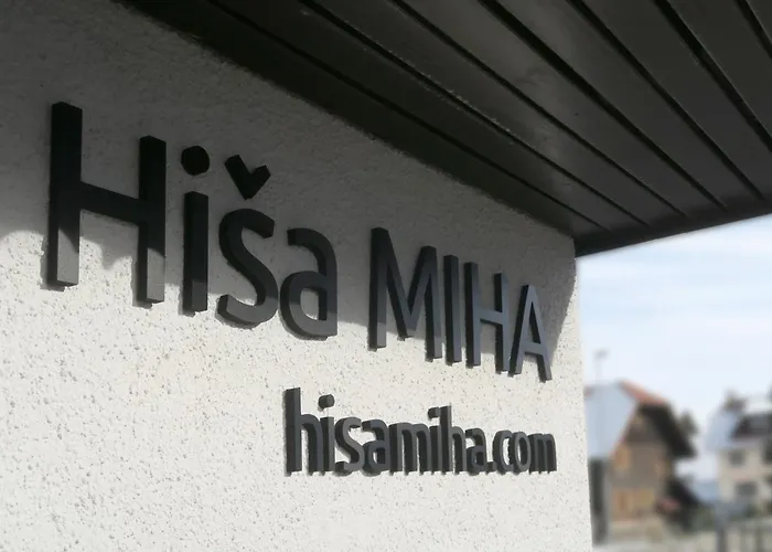 Apartment Hisa Miha Stunning Spacious House & Podkoren *